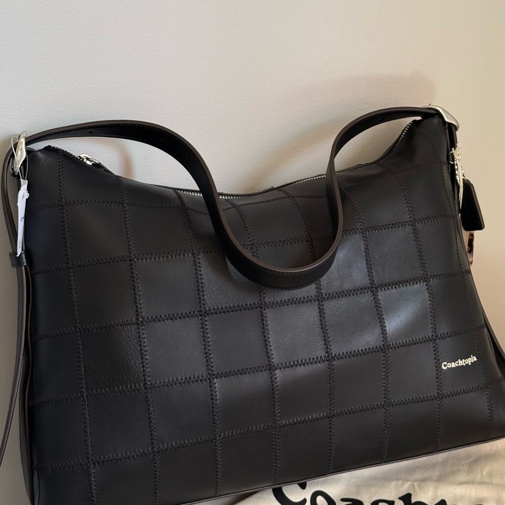COACH Coachtopia Alter Ego Slouchy Large Tote Black + Leather Cosmetic Pouch - Picture 4 of 14
